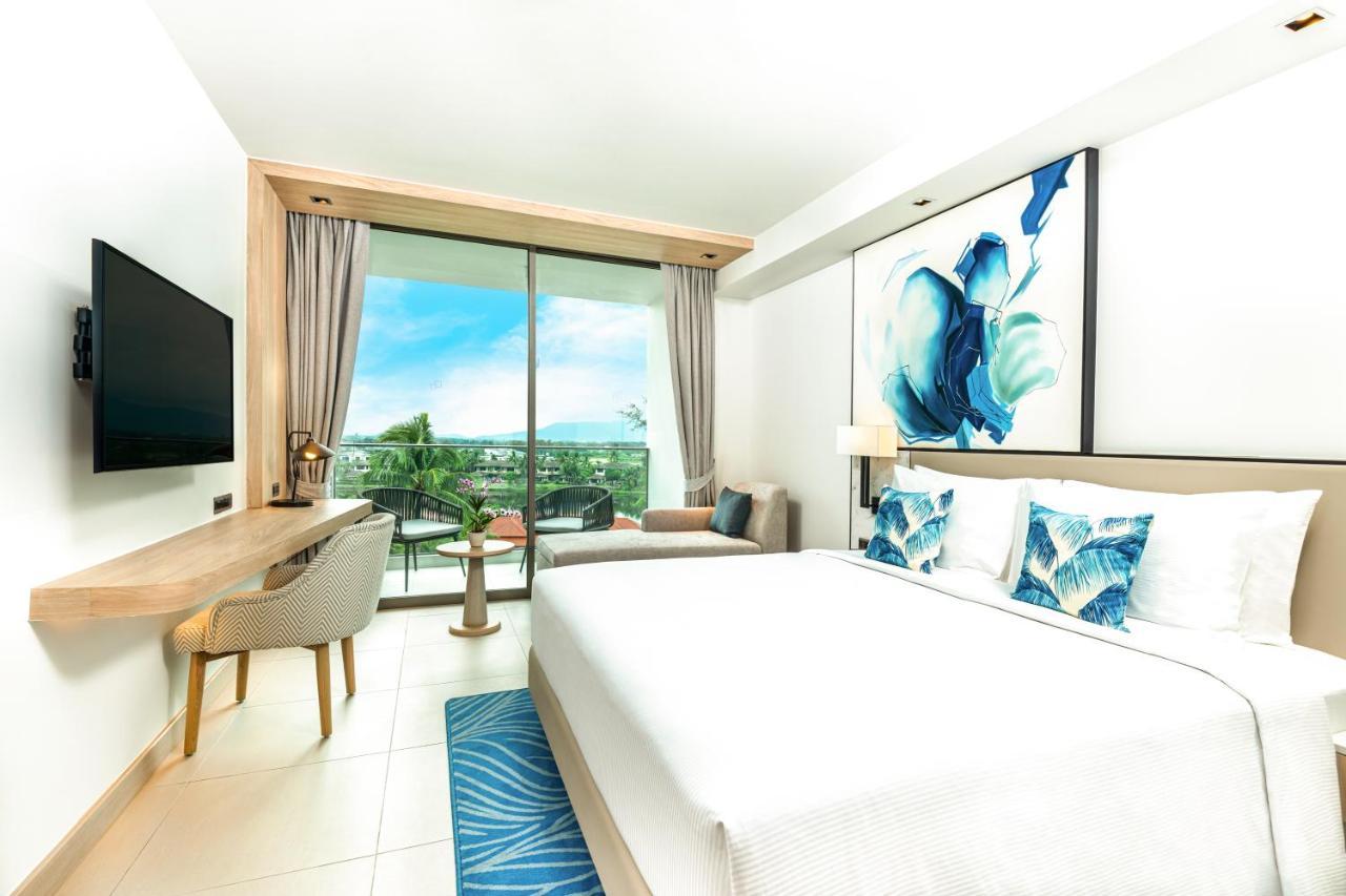 Phuket inn. Hilton Garden Inn Phuket Bang tao 4*. Hilton Garden Inn Phuket Bangtao 4. Хилтон Гарден ИНН Пхукет Банг Тао. Hilton Garden Inn Phuket Bang tao - Sha Extra Plus фото.